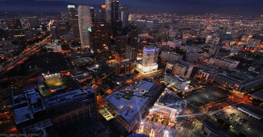 Los Angeles Night Helicopter Tour: Hollywood & City Lights - Griffith Observatory, Universal Studios, and Warner Bros. Studios