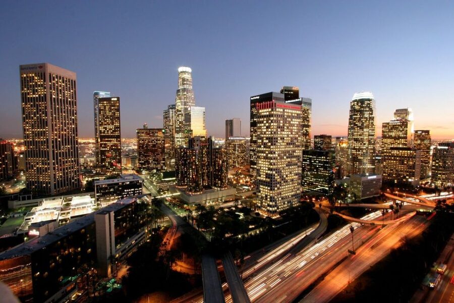 Los Angeles: Private 3-Hour Tour by SUV - The guide can make or break the experience