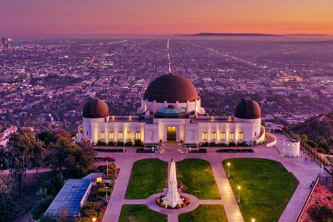 Los Angeles Private 4 Hour Driving Tour - Santa Monica offers the classic Pacific postcard