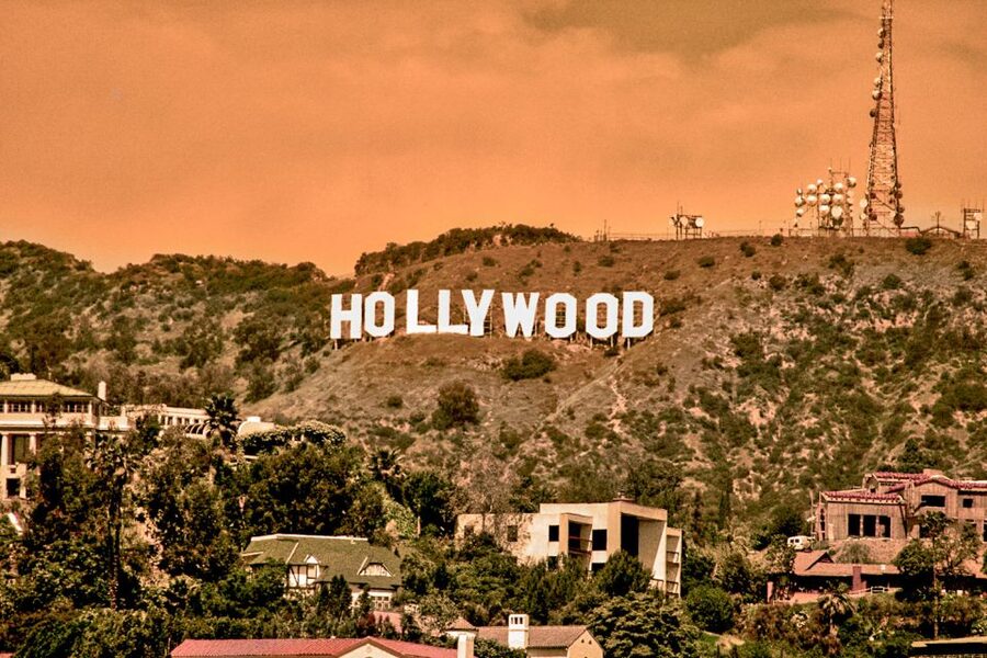 Los Angeles: Private Full-Day Tour by SUV - Santa Monica’s pier and the Pacific view