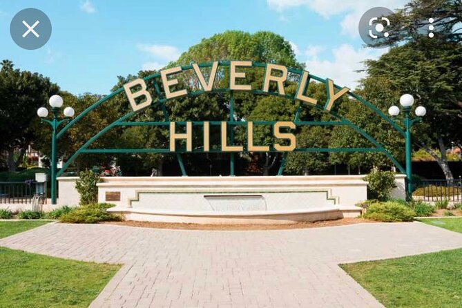 Los Angeles Private, Guided, Full-Day Sightseeing Tour - One hour at the Original Farmers Market