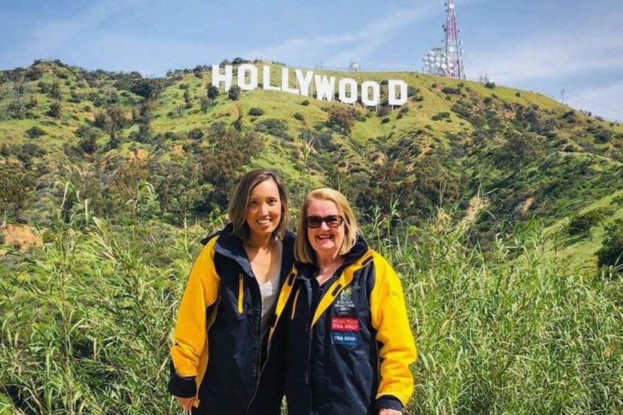 Los Angeles: Private Half Day City Tour - TCL Chinese Theatre and the celebrity handprints