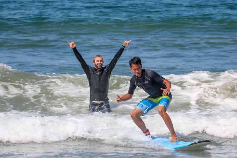 Los Angeles: Private Surfing Lesson with Equipment Rental - Booking, cancellation, and practical planning