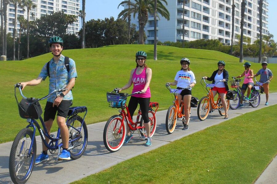 Los Angeles: Santa Monica and Venice eBike Tour - Cruising from Venice toward Santa Monica