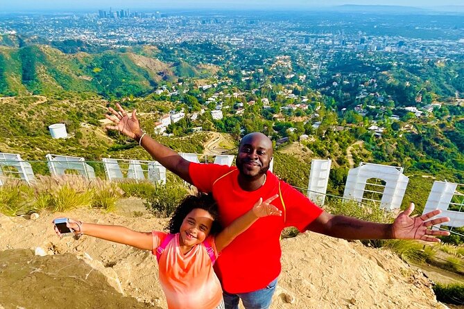 Los Angeles: The Original 2.5-Hour Hollywood Sign Hike - Getting the classic front view of the sign