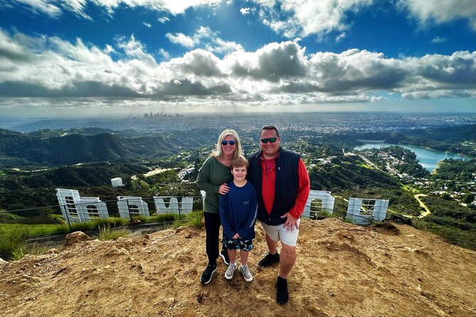 Los Angeles: The Original 2.5-Hour Hollywood Sign Hike - Views of Griffith Observatory, Burbank, and the Pacific