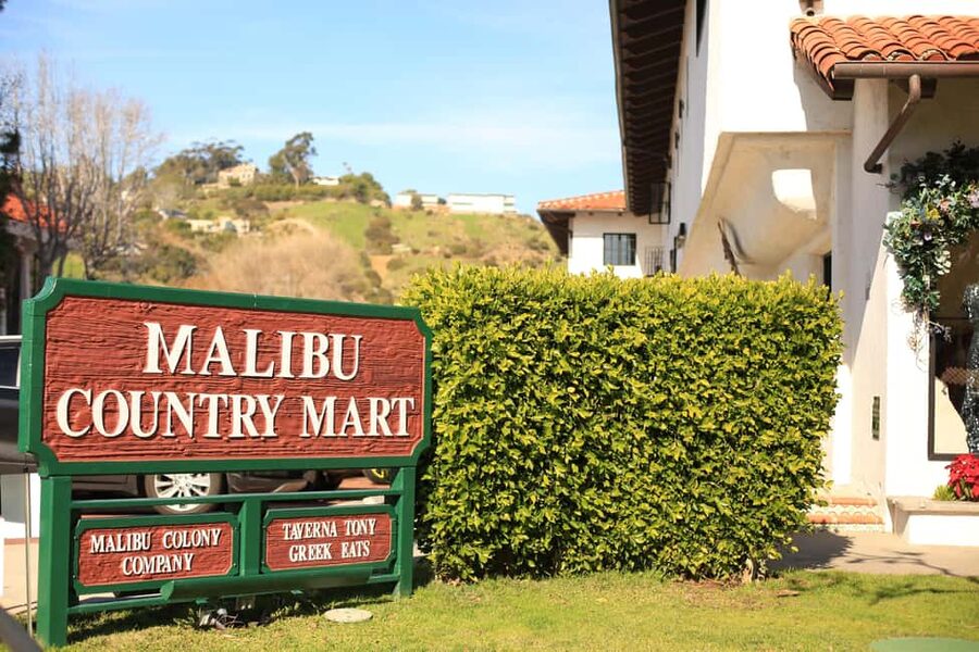 Malibu: Celebrity Homes, Beaches & History Tour - Adamson House connects Malibu to its past