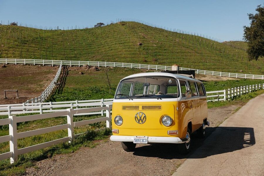 Malibu: Vintage VW Bus and Vineyard Tour - Photo stops with a distinctly Malibu feel