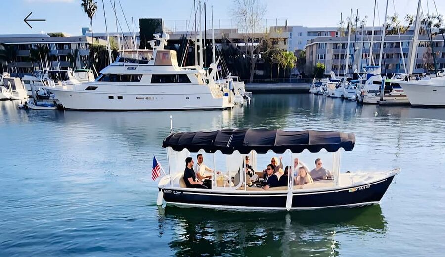 Marina Del Rey: A Romantic Boat Cruise with Sushi & Wine - A calm start on Marina del Rey’s water