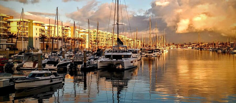Marina Del Rey: Romantic Cruise, Dinner Charcuterie or Sushi - Should you book this Marina del Rey cruise?