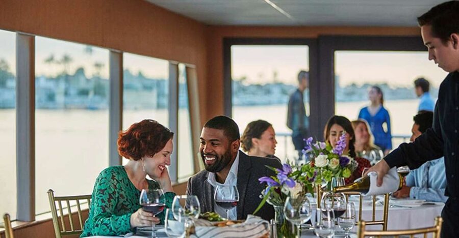 Newport Beach: City Cruises Weekend Dinner Cruise with DJ - What this Newport Beach dinner cruise is really like