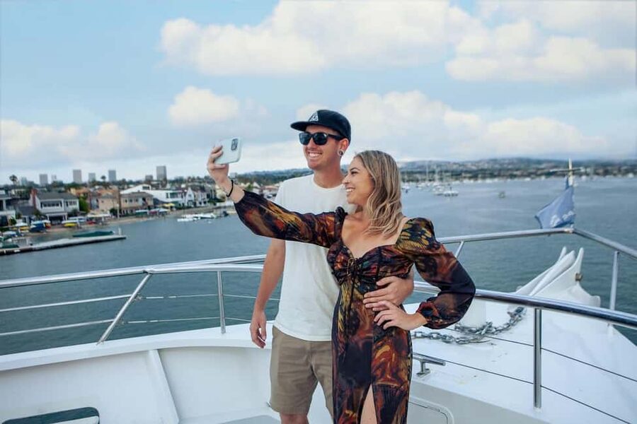 Newport Beach: City Cruises Weekend Dinner Cruise with DJ - Is $130 a fair price?
