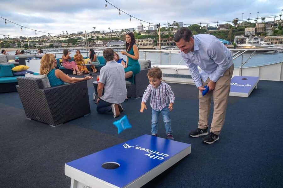 Newport Beach: City Cruises Weekend Dinner Cruise with DJ - Should you book the Newport Beach dinner cruise?