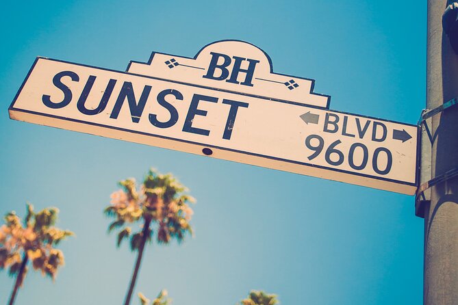 Private Hollywood and Celebrity Homes Bus Tour - Sunset Strip music and comedy landmarks