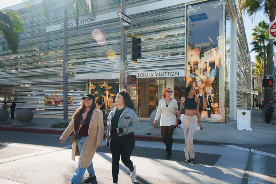 Santa Monica: Best of LA Tour with 3 Iconic Stops - Starting at Santa Monica Pier and Beach